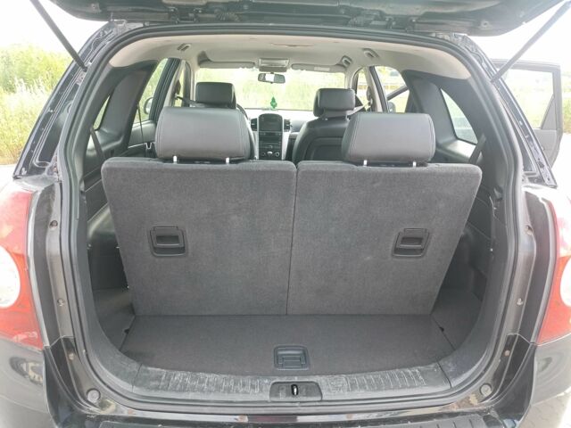 Черный Шевроле Каптива, объемом двигателя 2.4 л и пробегом 215 тыс. км за 7500 $, фото 5 на Automoto.ua