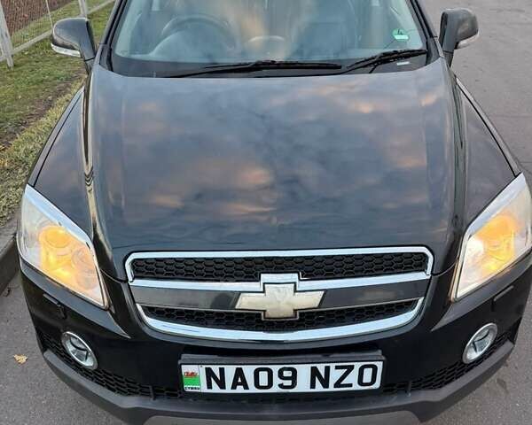 Черный Шевроле Каптива, объемом двигателя 2 л и пробегом 300 тыс. км за 3850 $, фото 5 на Automoto.ua