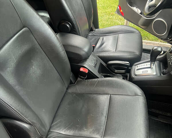 Черный Шевроле Каптива, объемом двигателя 2.4 л и пробегом 51 тыс. км за 9500 $, фото 12 на Automoto.ua