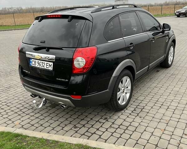 Черный Шевроле Каптива, объемом двигателя 2 л и пробегом 339 тыс. км за 10200 $, фото 9 на Automoto.ua