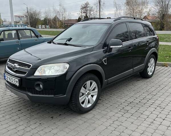 Черный Шевроле Каптива, объемом двигателя 2 л и пробегом 339 тыс. км за 10200 $, фото 4 на Automoto.ua