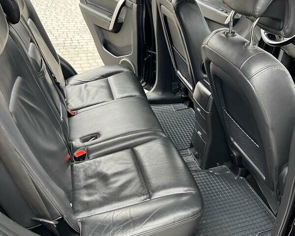 Черный Шевроле Каптива, объемом двигателя 2 л и пробегом 339 тыс. км за 10200 $, фото 18 на Automoto.ua