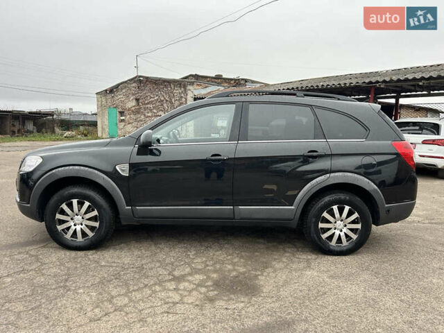 Черный Шевроле Каптива, объемом двигателя 2.4 л и пробегом 231 тыс. км за 8250 $, фото 4 на Automoto.ua
