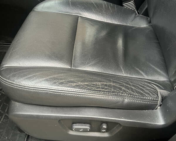 Черный Шевроле Каптива, объемом двигателя 2.4 л и пробегом 51 тыс. км за 9500 $, фото 14 на Automoto.ua