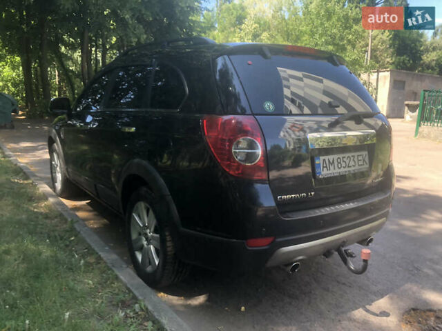 Черный Шевроле Каптива, объемом двигателя 1.99 л и пробегом 210 тыс. км за 9500 $, фото 13 на Automoto.ua