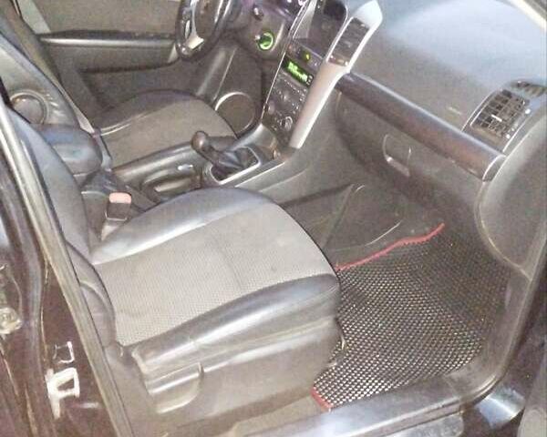 Черный Шевроле Каптива, объемом двигателя 0 л и пробегом 218 тыс. км за 9700 $, фото 3 на Automoto.ua