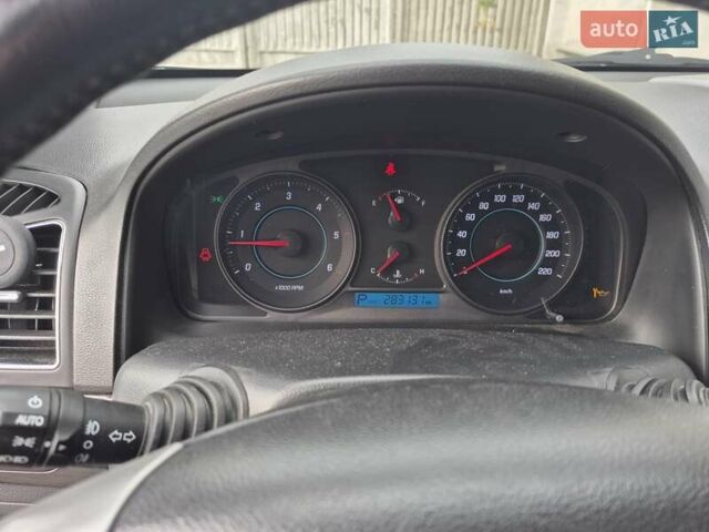 Шевроле Каптива 2011 в Броварах на Automoto.ua Черный Шевроле Каптива, объемом двигателя 2.23 л и пробегом 283 тыс. км за 9000 $, фото 10 на Automoto.ua