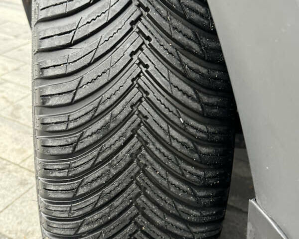 Черный Шевроле Каптива, объемом двигателя 2.2 л и пробегом 150 тыс. км за 12250 $, фото 36 на Automoto.ua