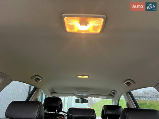 Черный Шевроле Каптива, объемом двигателя 2.2 л и пробегом 129 тыс. км за 12500 $, фото 48 на Automoto.ua