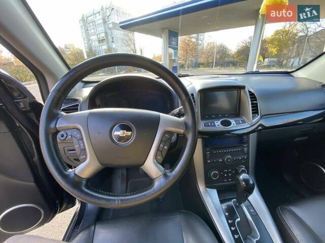 Черный Шевроле Каптива, объемом двигателя 2.4 л и пробегом 206 тыс. км за 12499 $, фото 35 на Automoto.ua