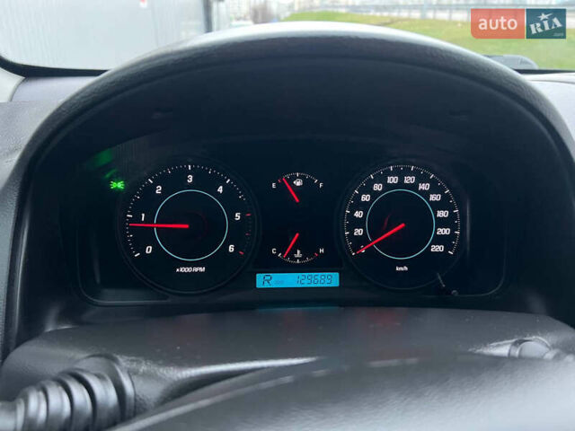 Черный Шевроле Каптива, объемом двигателя 2.2 л и пробегом 129 тыс. км за 12500 $, фото 21 на Automoto.ua