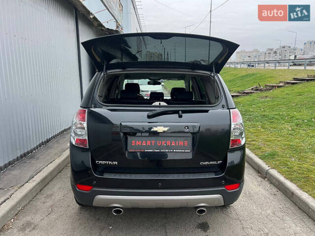 Черный Шевроле Каптива, объемом двигателя 2.2 л и пробегом 129 тыс. км за 12500 $, фото 41 на Automoto.ua