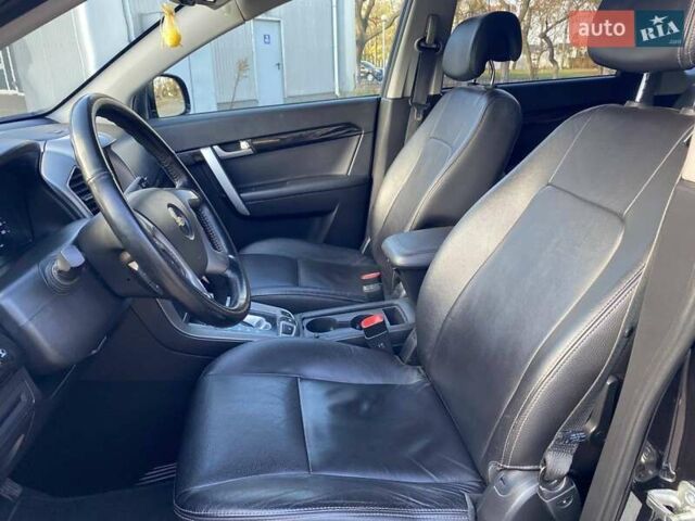 Черный Шевроле Каптива, объемом двигателя 2.4 л и пробегом 206 тыс. км за 12499 $, фото 21 на Automoto.ua