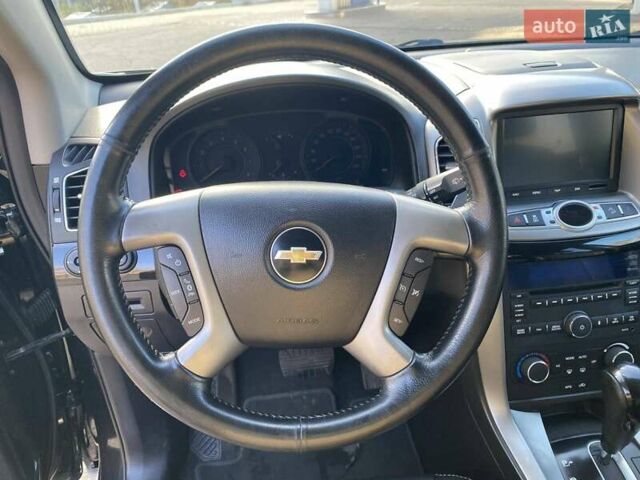 Черный Шевроле Каптива, объемом двигателя 2.4 л и пробегом 206 тыс. км за 12499 $, фото 36 на Automoto.ua