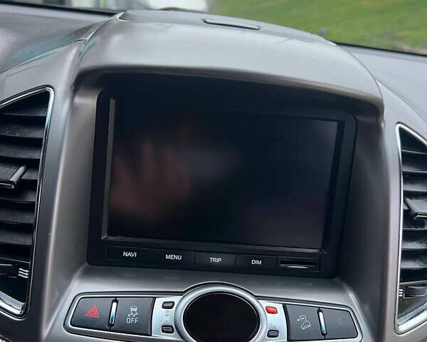 Черный Шевроле Каптива, объемом двигателя 2.2 л и пробегом 129 тыс. км за 12500 $, фото 36 на Automoto.ua