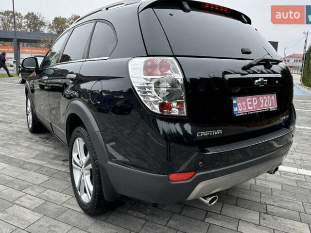 Черный Шевроле Каптива, объемом двигателя 2.2 л и пробегом 150 тыс. км за 12250 $, фото 19 на Automoto.ua
