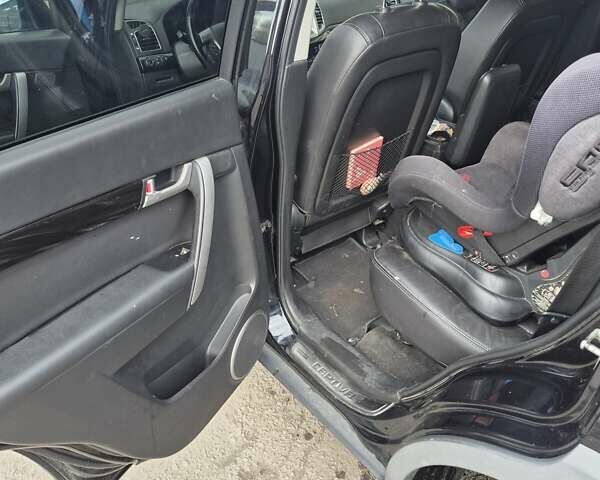 Шевроле Каптива 2011 в Броварах на Automoto.ua Черный Шевроле Каптива, объемом двигателя 2.23 л и пробегом 283 тыс. км за 9000 $, фото 7 на Automoto.ua