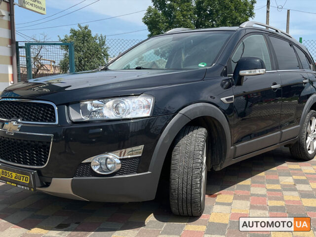 Черный Шевроле Каптива, объемом двигателя 2.3 л и пробегом 217 тыс. км за 11400 $, фото 2 на Automoto.ua