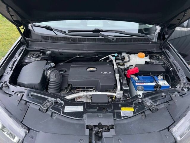 Черный Шевроле Каптива, объемом двигателя 2.2 л и пробегом 129 тыс. км за 12500 $, фото 11 на Automoto.ua