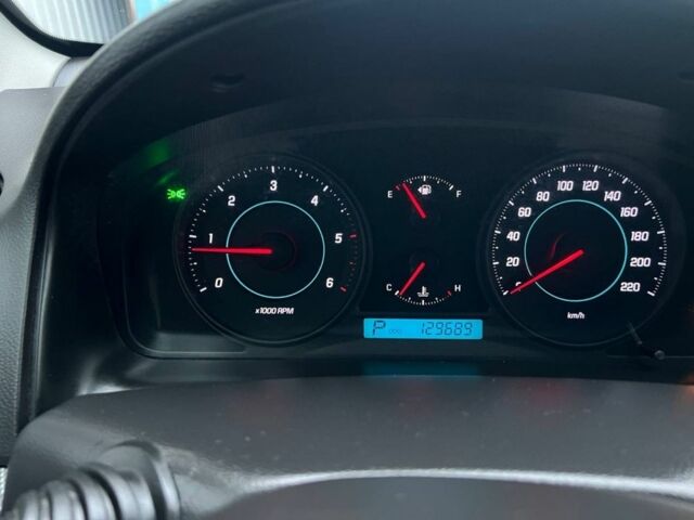 Черный Шевроле Каптива, объемом двигателя 2.2 л и пробегом 129 тыс. км за 12500 $, фото 16 на Automoto.ua