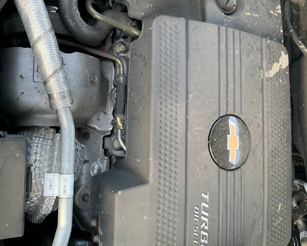 Черный Шевроле Каптива, объемом двигателя 2.2 л и пробегом 206 тыс. км за 11499 $, фото 14 на Automoto.ua