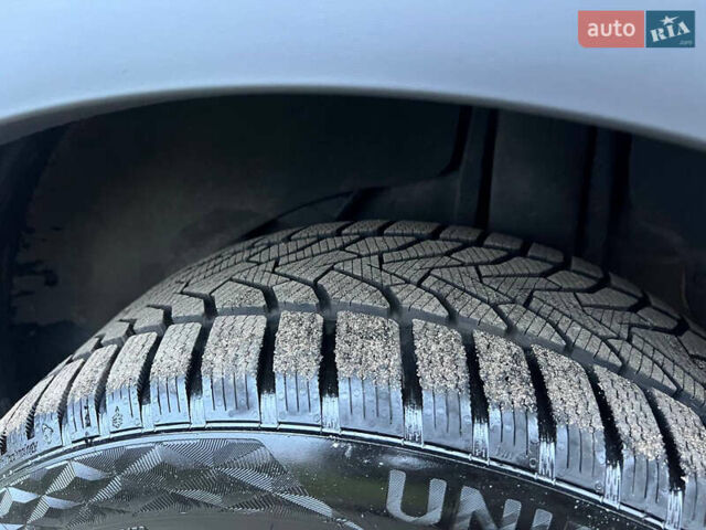 Черный Шевроле Каптива, объемом двигателя 2.2 л и пробегом 129 тыс. км за 12500 $, фото 83 на Automoto.ua