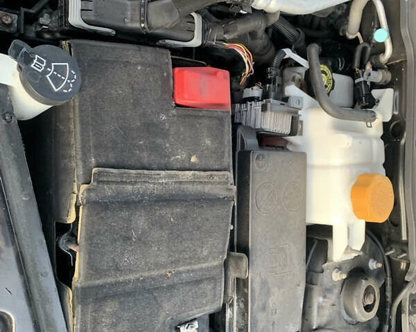 Черный Шевроле Каптива, объемом двигателя 2.2 л и пробегом 206 тыс. км за 11499 $, фото 15 на Automoto.ua