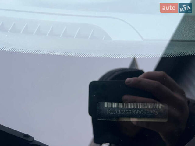 Черный Шевроле Каптива, объемом двигателя 2.2 л и пробегом 129 тыс. км за 12500 $, фото 70 на Automoto.ua