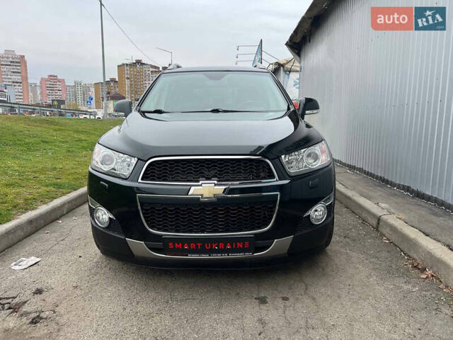 Черный Шевроле Каптива, объемом двигателя 2.2 л и пробегом 129 тыс. км за 12500 $, фото 54 на Automoto.ua