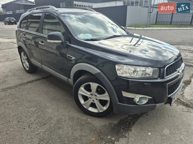 Шевроле Каптива 2011 в Броварах на Automoto.ua Черный Шевроле Каптива, объемом двигателя 2.23 л и пробегом 283 тыс. км за 9000 $, фото 3 на Automoto.ua