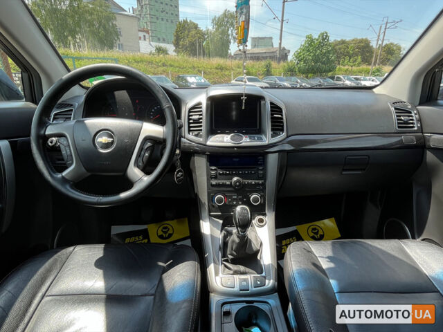Черный Шевроле Каптива, объемом двигателя 2.3 л и пробегом 217 тыс. км за 11400 $, фото 14 на Automoto.ua
