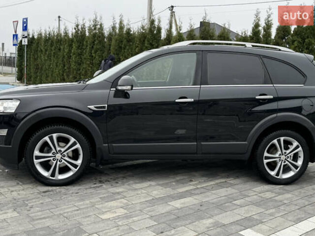 Черный Шевроле Каптива, объемом двигателя 2.2 л и пробегом 150 тыс. км за 12250 $, фото 3 на Automoto.ua