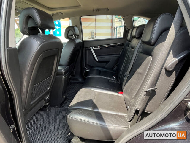 Черный Шевроле Каптива, объемом двигателя 2.3 л и пробегом 217 тыс. км за 11400 $, фото 19 на Automoto.ua