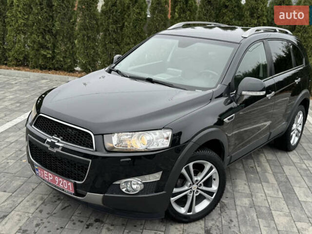 Черный Шевроле Каптива, объемом двигателя 2.2 л и пробегом 150 тыс. км за 12250 $, фото 1 на Automoto.ua