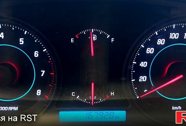 Черный Шевроле Каптива, объемом двигателя 2.4 л и пробегом 180 тыс. км за 9500 $, фото 8 на Automoto.ua