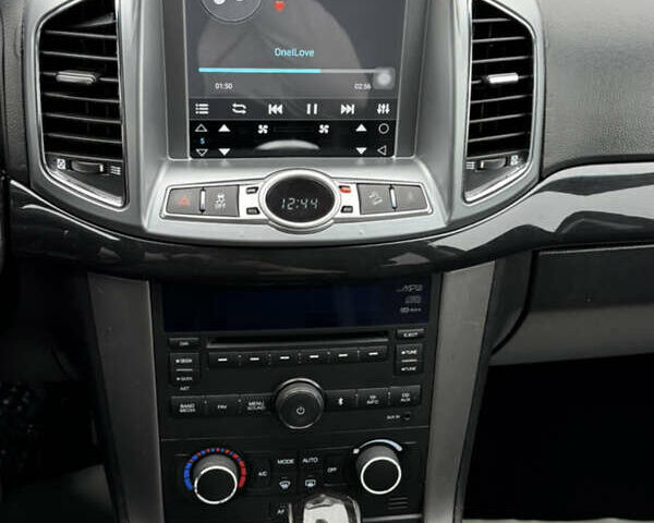 Черный Шевроле Каптива, объемом двигателя 2.2 л и пробегом 150 тыс. км за 12250 $, фото 30 на Automoto.ua