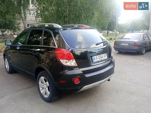 Чорний Шевроле Каптіва, об'ємом двигуна 2.4 л та пробігом 175 тис. км за 8300 $, фото 3 на Automoto.ua