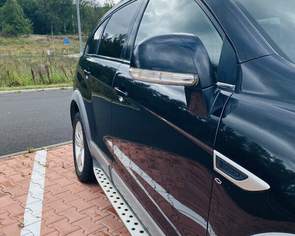 Чорний Шевроле Каптіва, об'ємом двигуна 2.23 л та пробігом 236 тис. км за 10500 $, фото 3 на Automoto.ua