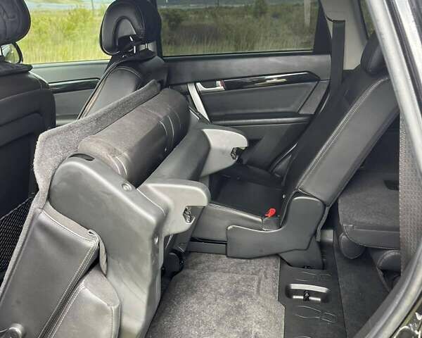 Черный Шевроле Каптива, объемом двигателя 2.23 л и пробегом 138 тыс. км за 12500 $, фото 18 на Automoto.ua