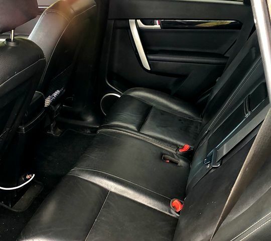 Черный Шевроле Каптива, объемом двигателя 2.4 л и пробегом 166 тыс. км за 7500 $, фото 1 на Automoto.ua