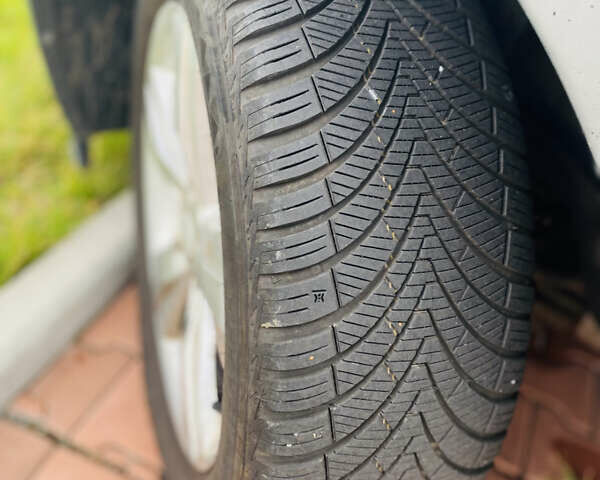 Чорний Шевроле Каптіва, об'ємом двигуна 2.23 л та пробігом 236 тис. км за 10500 $, фото 22 на Automoto.ua