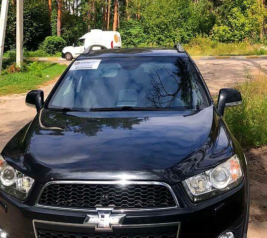 Черный Шевроле Каптива, объемом двигателя 2.4 л и пробегом 166 тыс. км за 7500 $, фото 6 на Automoto.ua