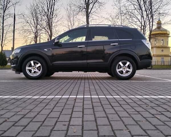 Черный Шевроле Каптива, объемом двигателя 2.2 л и пробегом 166 тыс. км за 11700 $, фото 8 на Automoto.ua