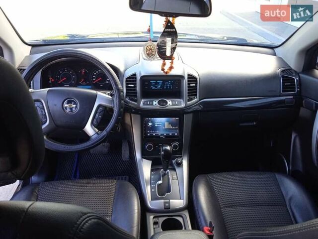 Черный Шевроле Каптива, объемом двигателя 2.23 л и пробегом 245 тыс. км за 11800 $, фото 14 на Automoto.ua