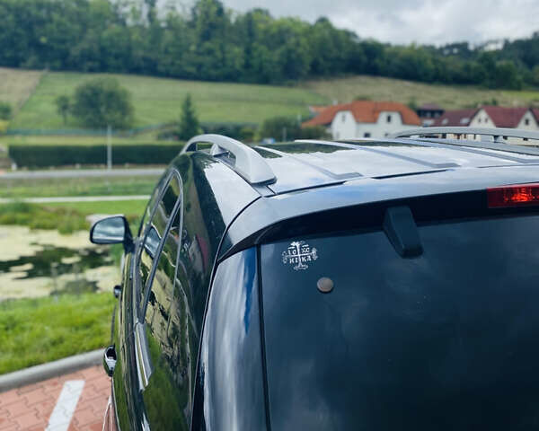 Чорний Шевроле Каптіва, об'ємом двигуна 2.23 л та пробігом 236 тис. км за 10500 $, фото 25 на Automoto.ua