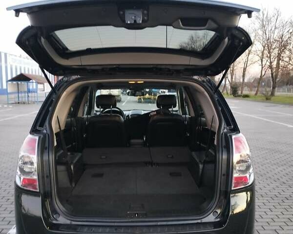 Черный Шевроле Каптива, объемом двигателя 2.2 л и пробегом 166 тыс. км за 11700 $, фото 44 на Automoto.ua