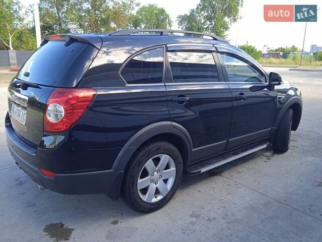 Черный Шевроле Каптива, объемом двигателя 2.23 л и пробегом 245 тыс. км за 11800 $, фото 4 на Automoto.ua