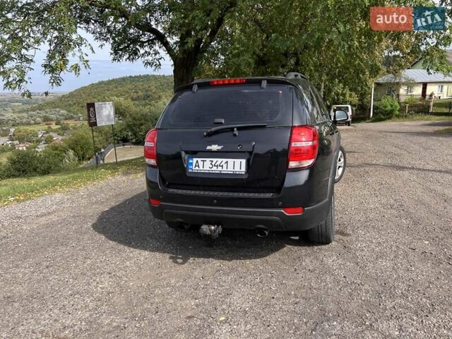 Черный Шевроле Каптива, объемом двигателя 2.2 л и пробегом 206 тыс. км за 12300 $, фото 2 на Automoto.ua