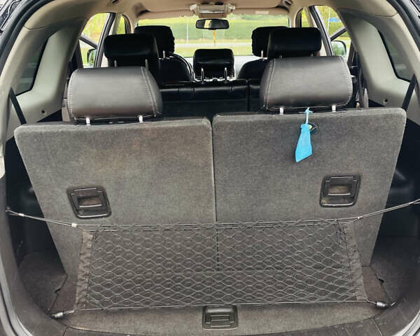 Чорний Шевроле Каптіва, об'ємом двигуна 2.23 л та пробігом 236 тис. км за 10500 $, фото 16 на Automoto.ua