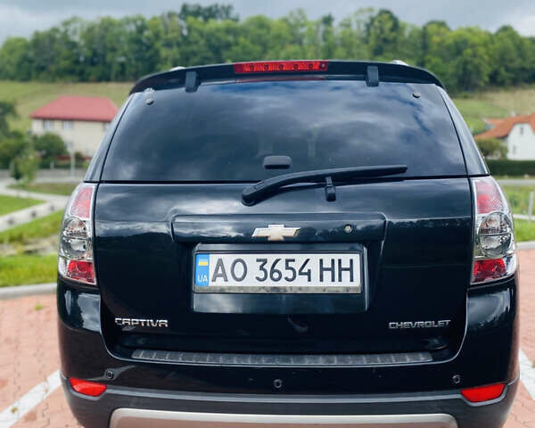 Чорний Шевроле Каптіва, об'ємом двигуна 2.23 л та пробігом 236 тис. км за 10500 $, фото 4 на Automoto.ua